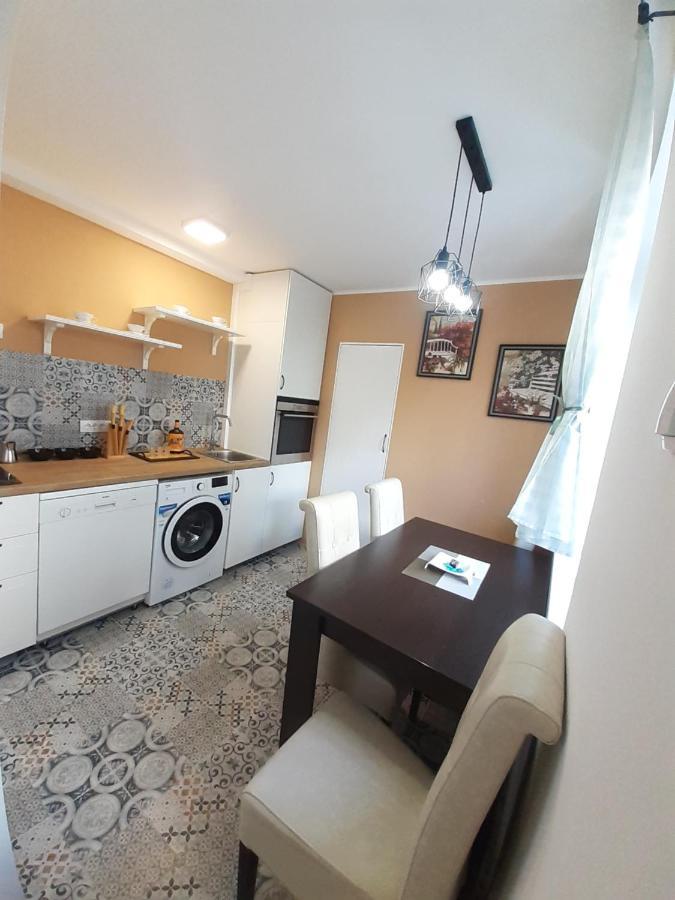 Apartman Jovana Sremska Mitrovica Exterior photo